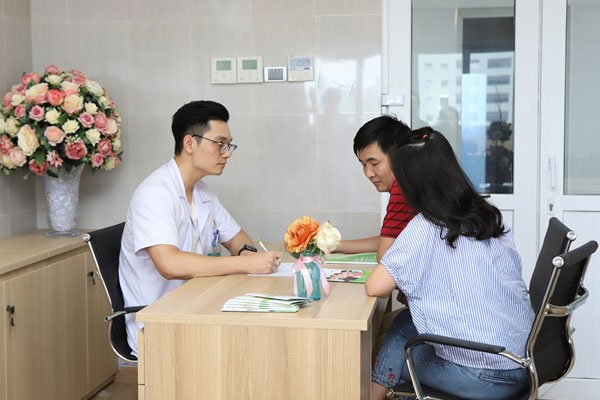 Top địa chỉ khám chữa bệnh mụn rộp sinh dục chất lượng cao